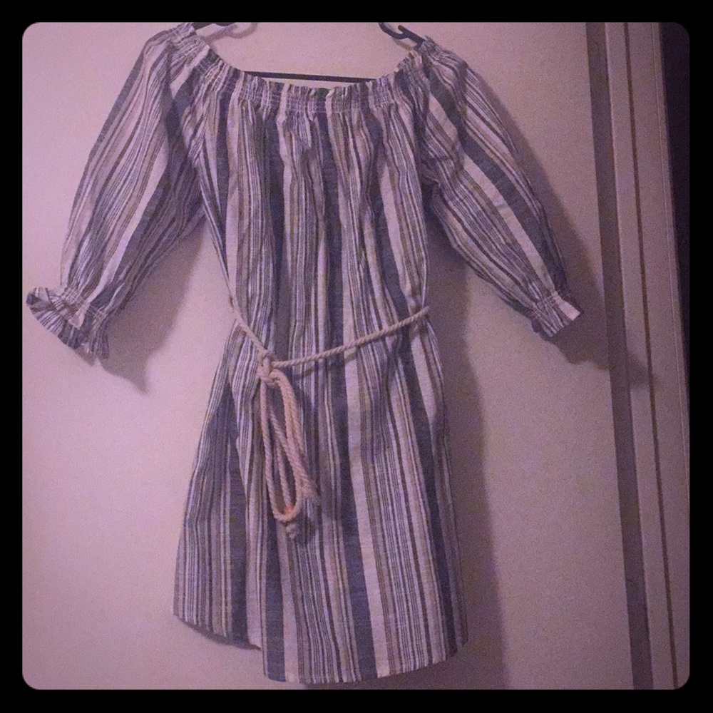 Dress size S good for summer or winter ,